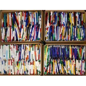 LIDT AF HVERT <br> <br>